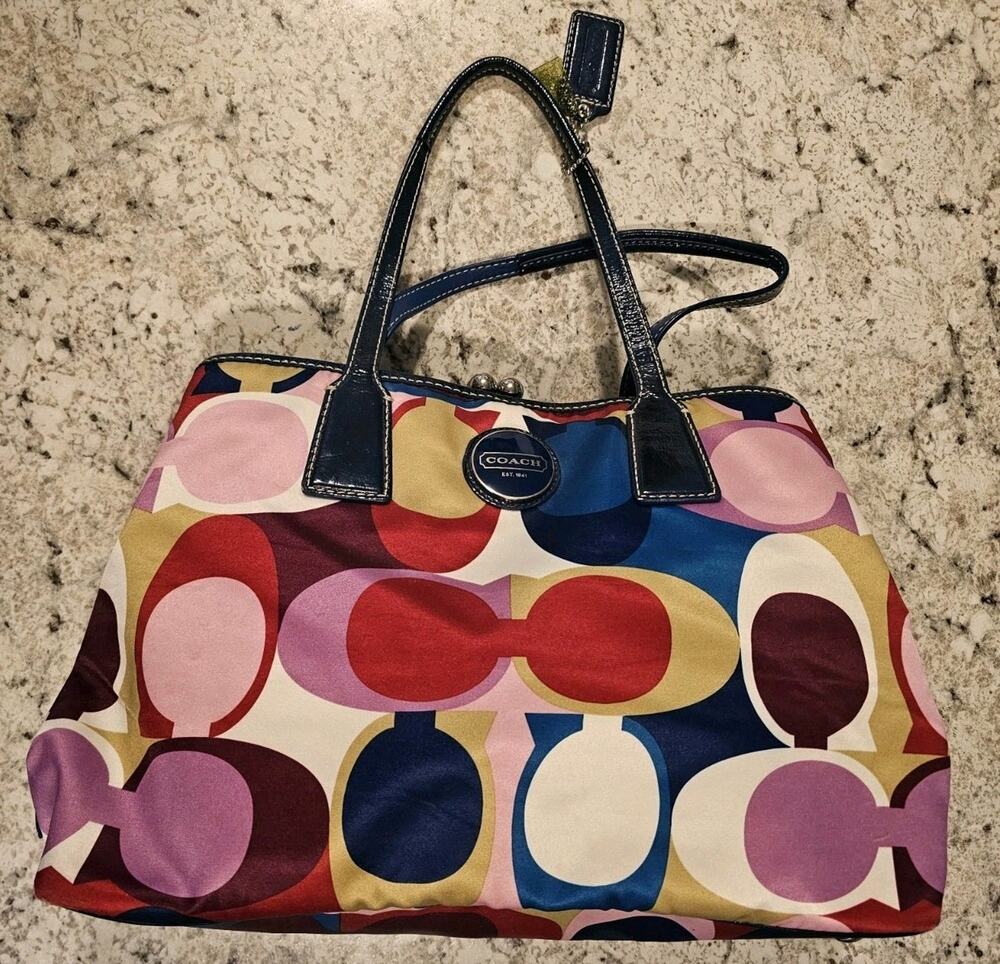 Coach Signature C Logo Tote, Multicolor Zip Top, Blue Double Handles Charm